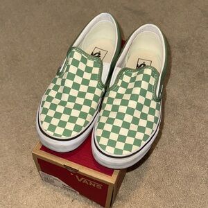 Vans Classic Slip-On Sneakers